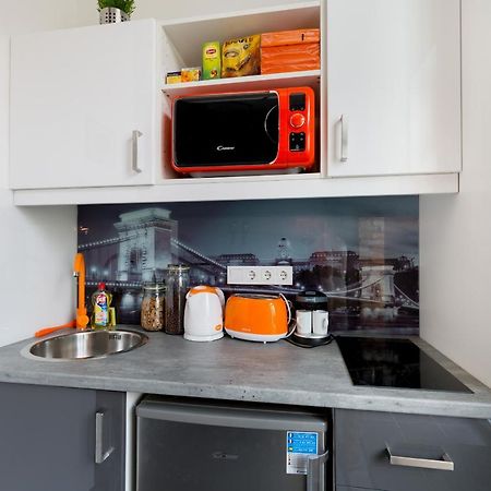 K10 A Kazinczy Apartment بودابست المظهر الخارجي الصورة
