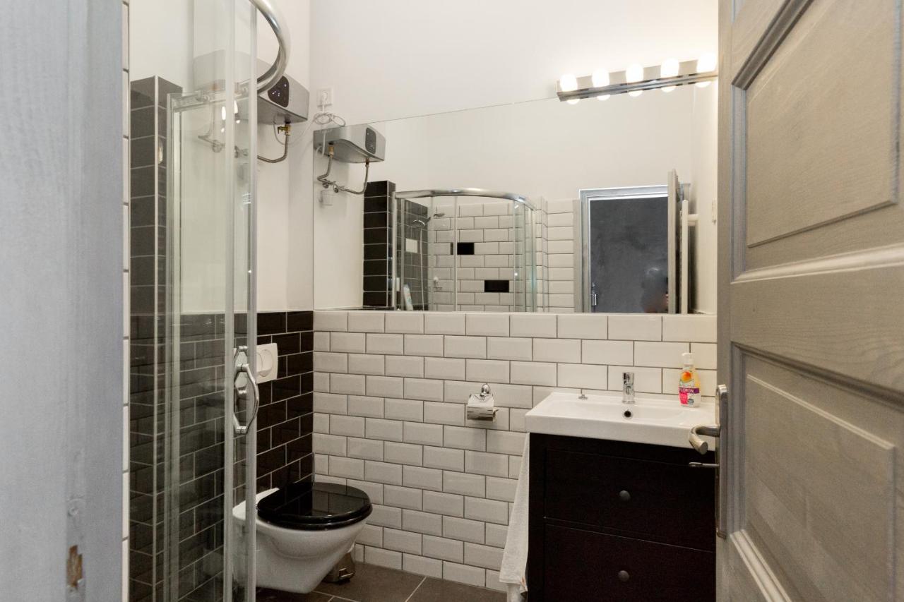 K10 A Kazinczy Apartment بودابست المظهر الخارجي الصورة